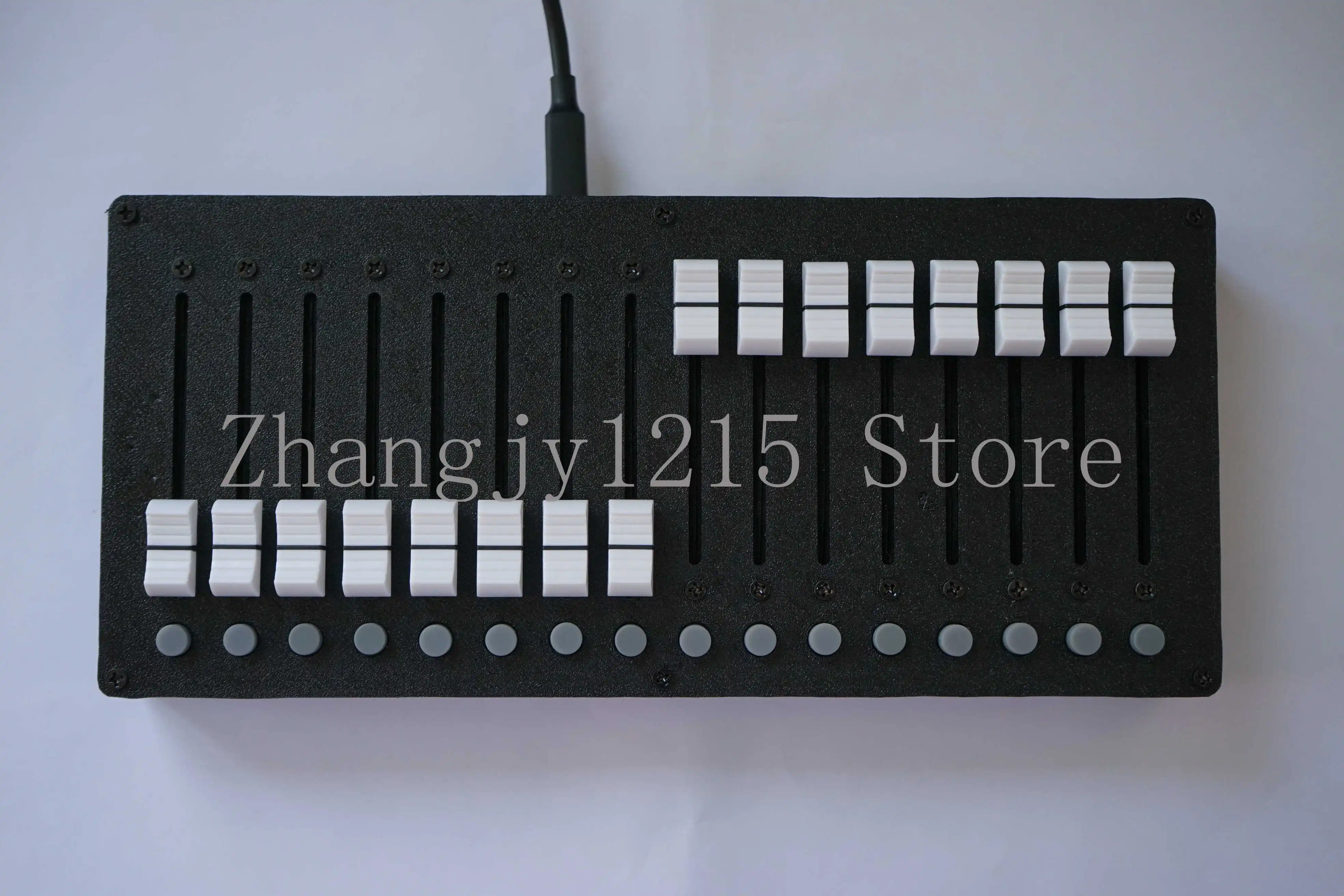 Console de mistura HUI do controlador MIDI de 16 trilhas