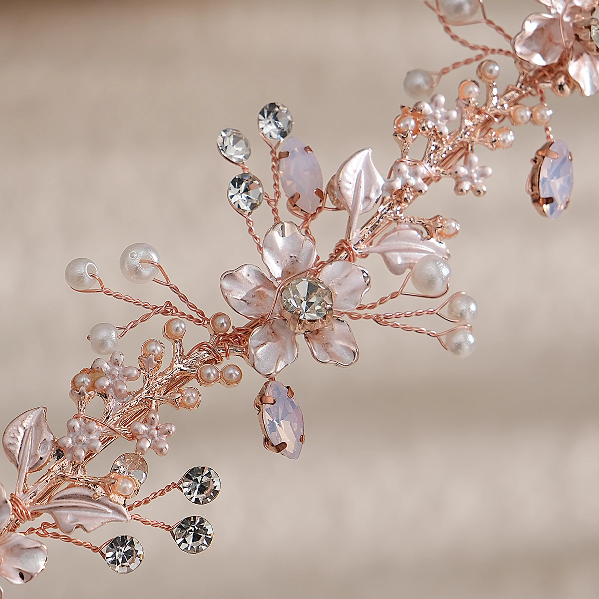 Prosta perłowa opaska do włosów dla nowożeńców w kolorze różowego złota Jelly Rhinestone Alloy Opaska na głowę Ślubne akcesoria do nakrycia głowy — zdjęcie 6