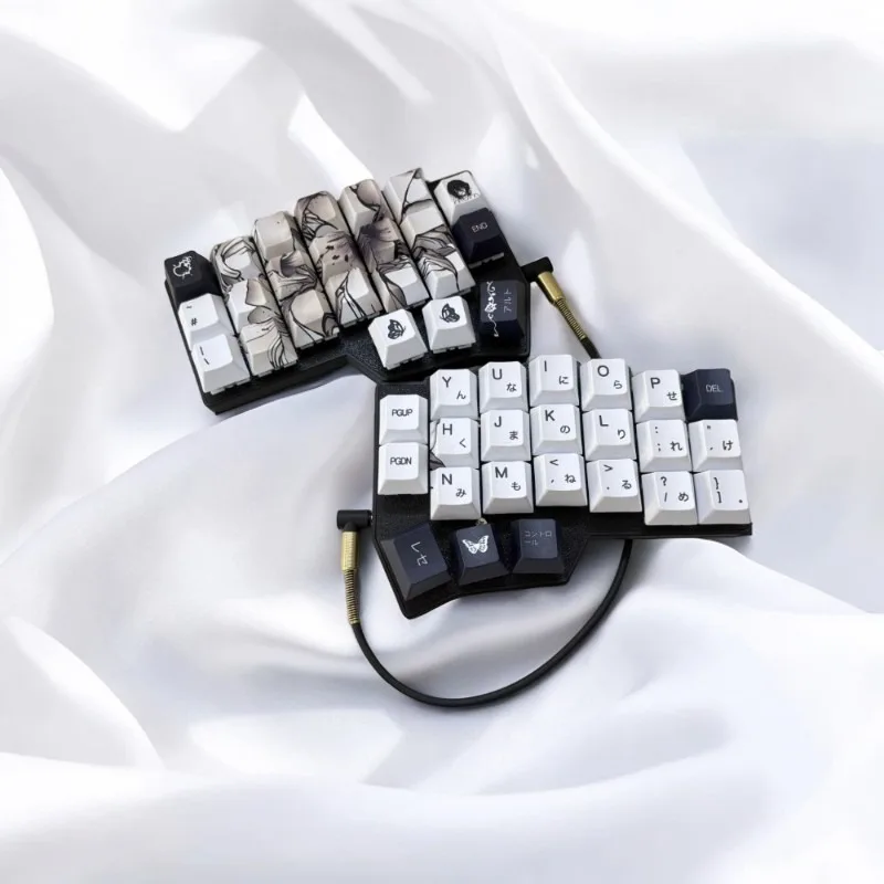 

Corne Split Keyboard Wired Single Mode Hot Swap Customized Split Ergonomic Keyboard Gaming Office Mechanical Keyboard DIY Gift