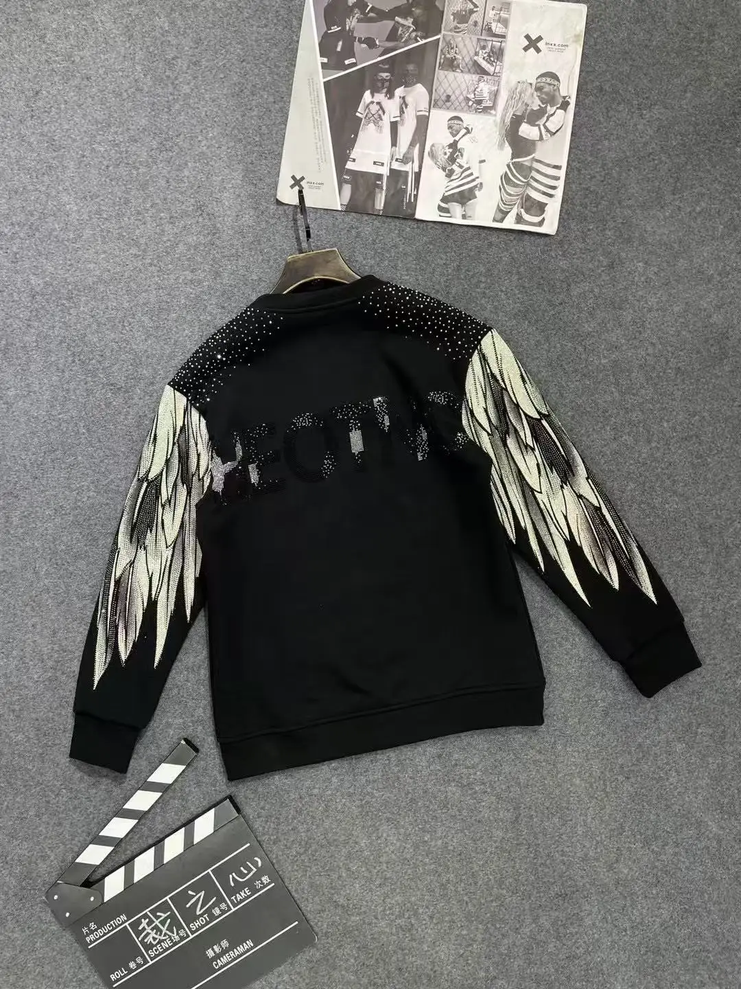 Heavy-duty Rhinestone Letter Trendy Sweatshirt Unisex 2025 New Fashion Loose Casual High-end Round Neck Long Sleeve Pullover