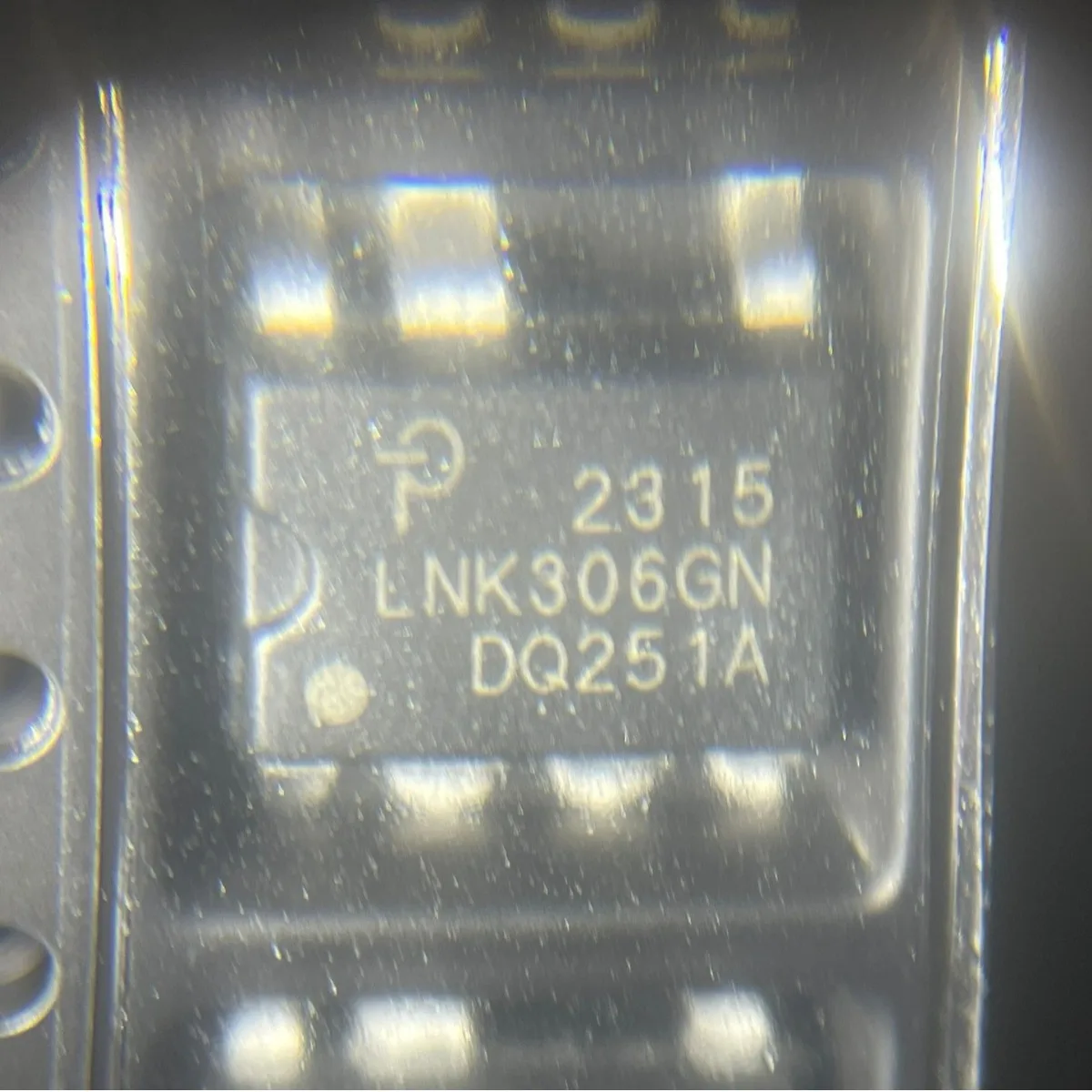 

LNK304GN LNK305GN, LNK306GN-TL brand new original LNK364GN-TL patch SOP IC chip integrated circuit