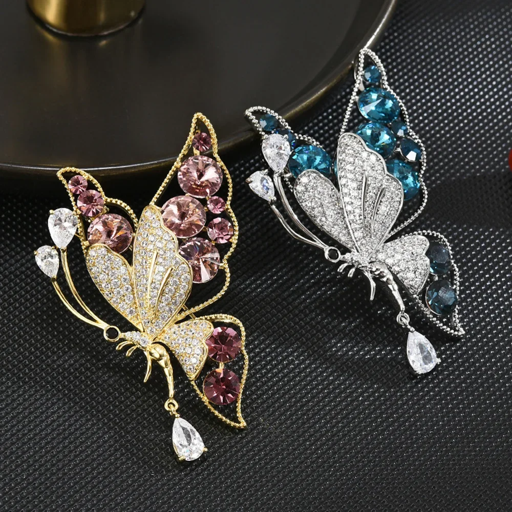 1PCS Crystal Hollow Insect Butterfly Brooch for Women Corsage Elegant Party Jewelry Women's Clothing Decoration Pins Accessories