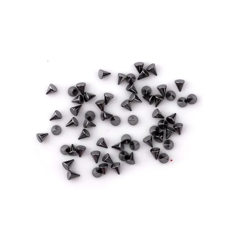 6 กริดสีดํา Silver Alloy Rivet Punk Nail Art Charm อุปกรณ์แต่งเล็บ DIY ขนาดผสม METALLIC SPIKE เล็บ Studs อุปกรณ์ตกแต่ง