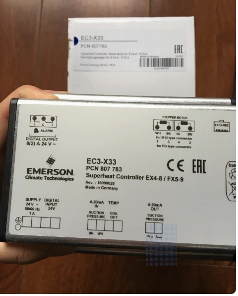 

1 шт. EC3-X33 PCN 807783