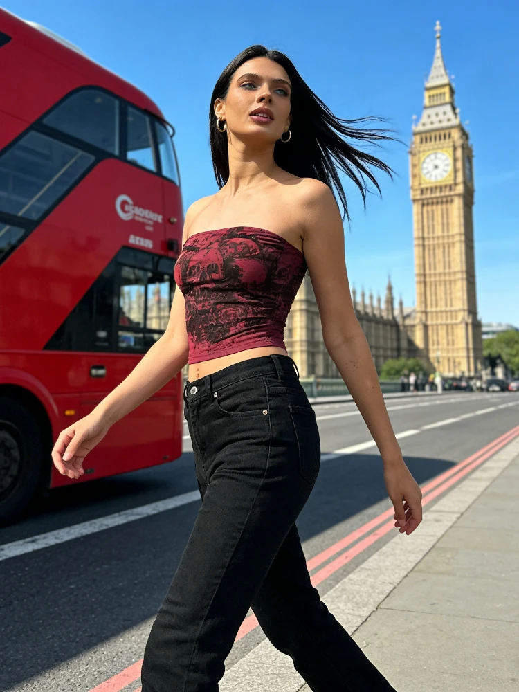 

Трубчатый жилет без бретелек в готическом стиле с принтом черепа, темный, Хэллоуин, культурный крой, лето 2024, модная уличная одежда с завернутой рукой