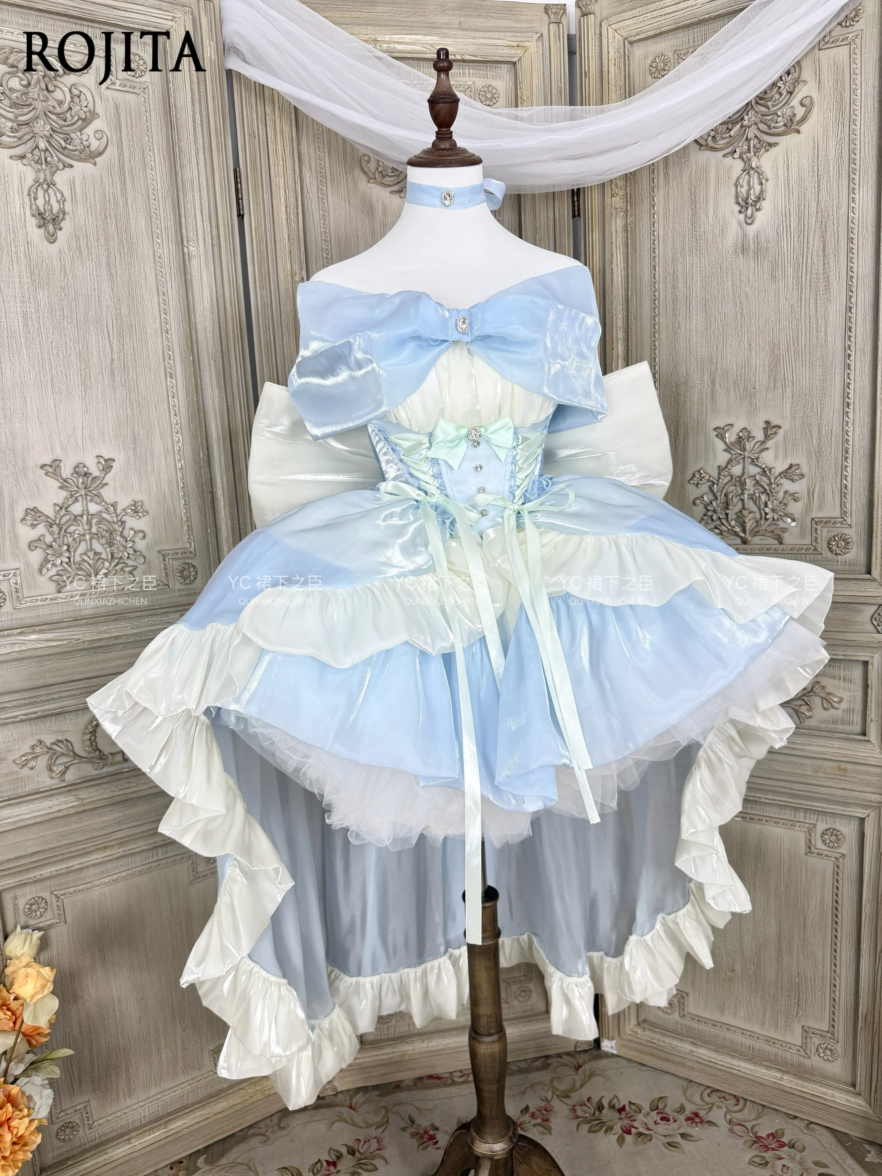 white party dress women Short A-Line with Ruffle Shoulder AFRM Vince Dress in Ready_Discount Beden:8 HOW TO ORDER 1)