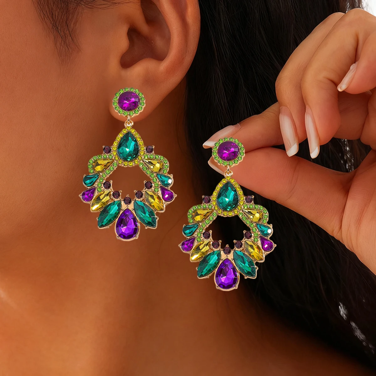 

2026 Colorful Rhinestone Square Pendant Earrings for Women Mardi Gras Festival Purple Green Gold Earrings Jewelry Accessories