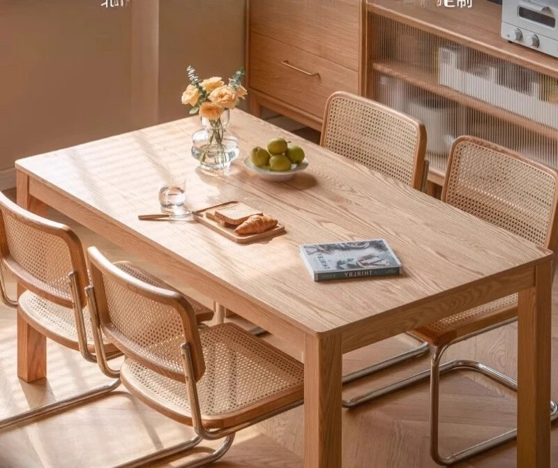 All solid wood modern simple small apartment household oak furniture dining table