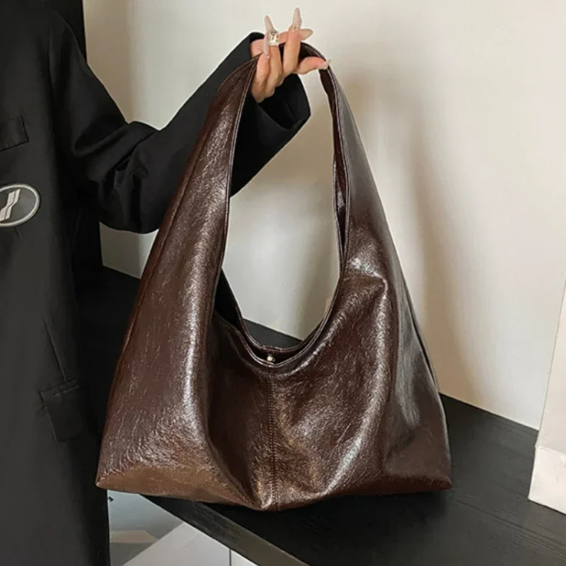 

Large Capacity PU Leather Hobo Underarm Bags Autumn Winter Shoulder Bag for Women 2026 New Trend Y2K Handbags and Purses Tote