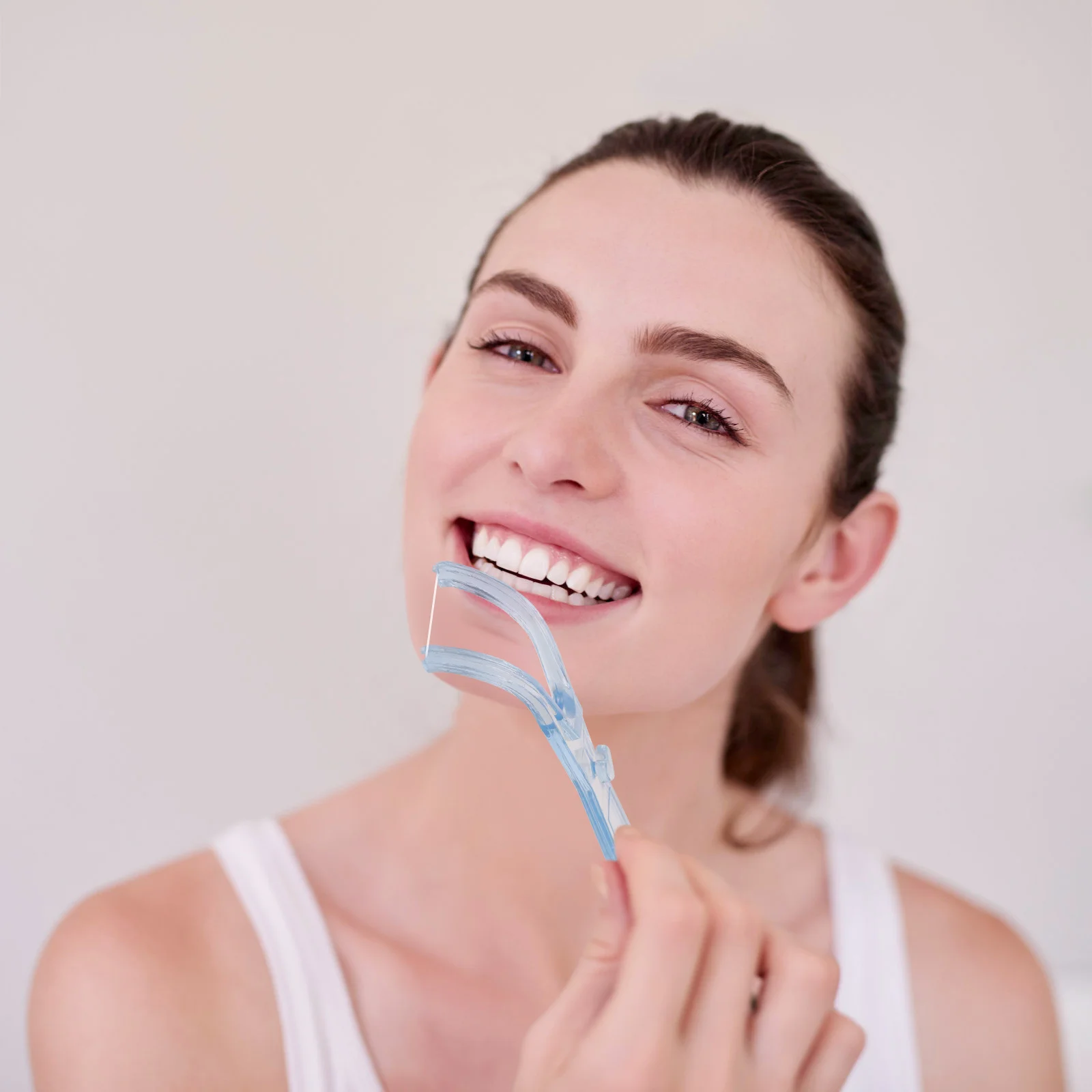 

1Pcs Dental Floss Holder Replaceable Blue Durable Non-Slip Handle Effective Tartar Removal Dental Floss Rack Rack