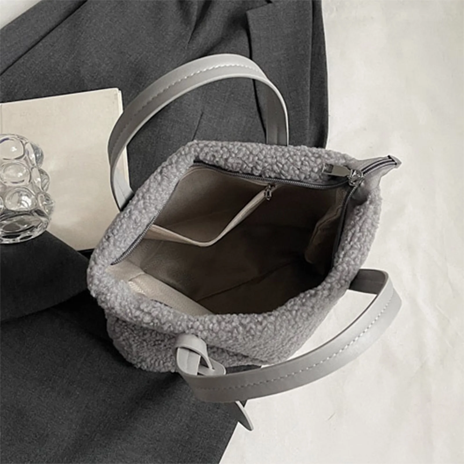 Handtasche aus Lammwolle, einfarbig, Beuteltasche für Damen, Reisen, Einkaufen, täglicher Gebrauch