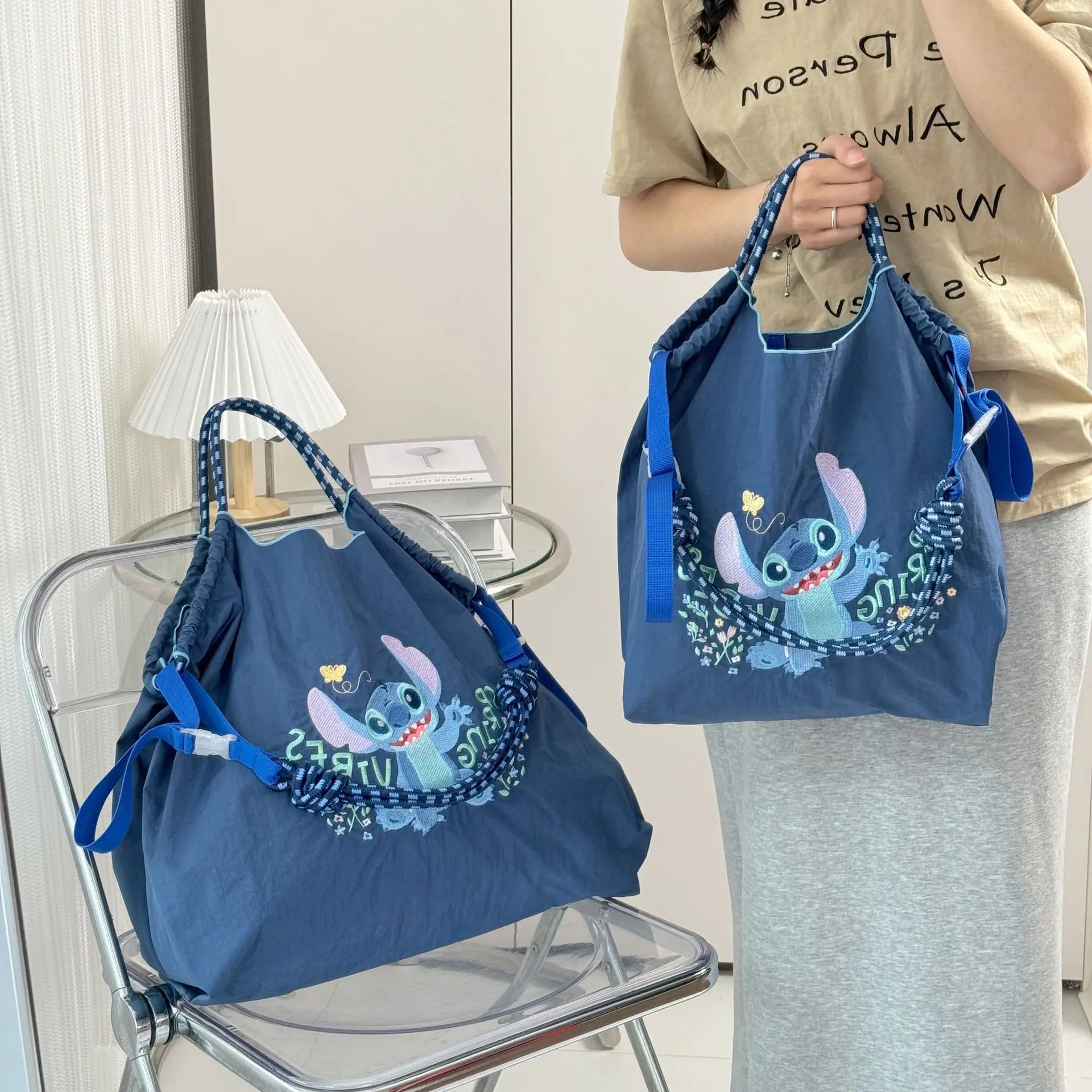 

Disney series Stitch large capacity tote bag for girls, embroidered Disney nylon simple retro fashion daily shoulder bag