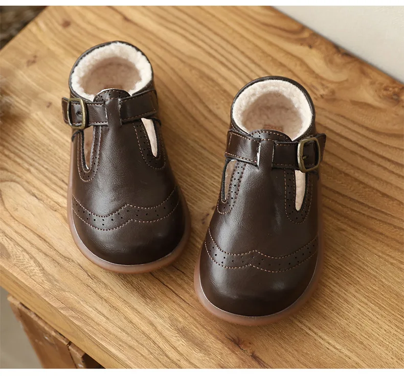 

Зимняя детская повседневная обувь с теплой подкладкой, удобная хлопковая обувь из натуральной яловой кожи для маленьких девочек, модная детская обувь на плоской подошве для мальчиков