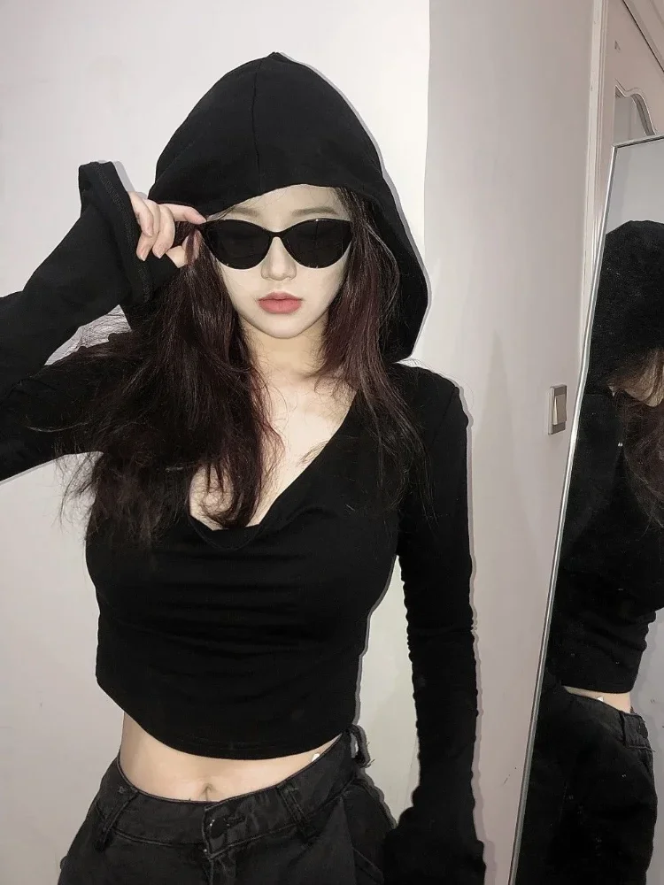Tシャツ女性春フード付きゴシックベーシック固体ストリートクロップドホットスウィート服ファッション長袖シンプルな韓国語バージョン