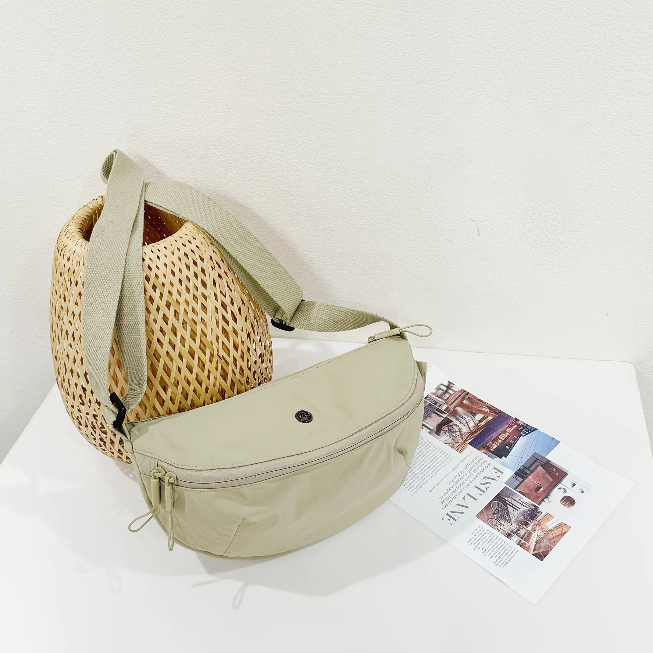 Ultralight Nylon Women's Crossbody Bag Multi-pocket Women's Bag Shoulder Bags Durable Stylish Messenger Bag Luxury Designer Bags