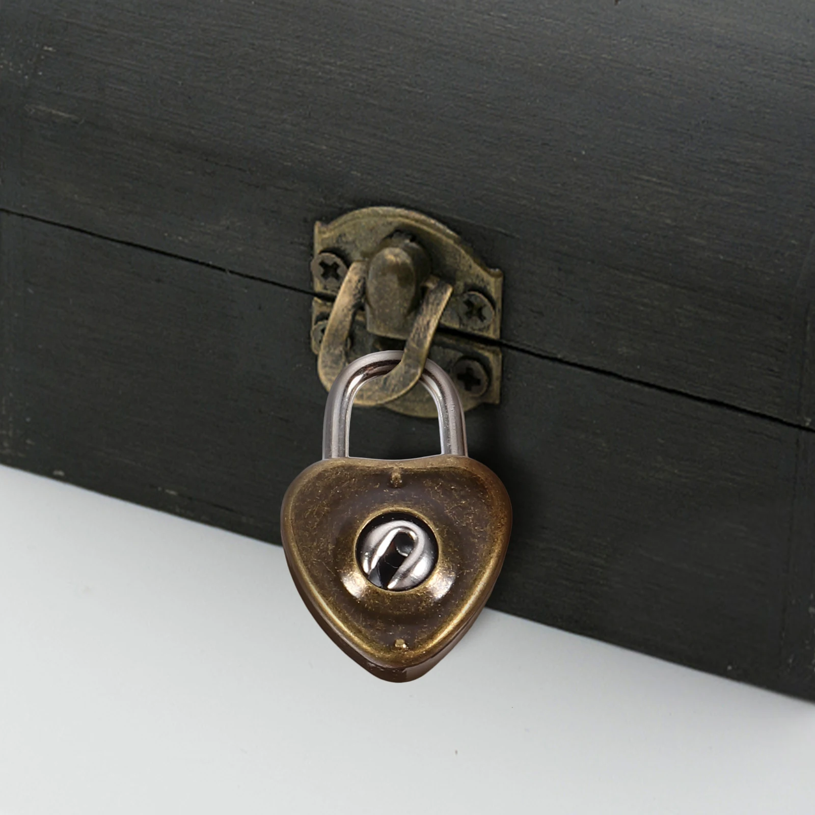 

12 Pcs Heart Shaped Padlocks Small Metal Locks for Luggage Diary Suitcase Cabinet Rustproof Security Mini Lock Key Heart Lock