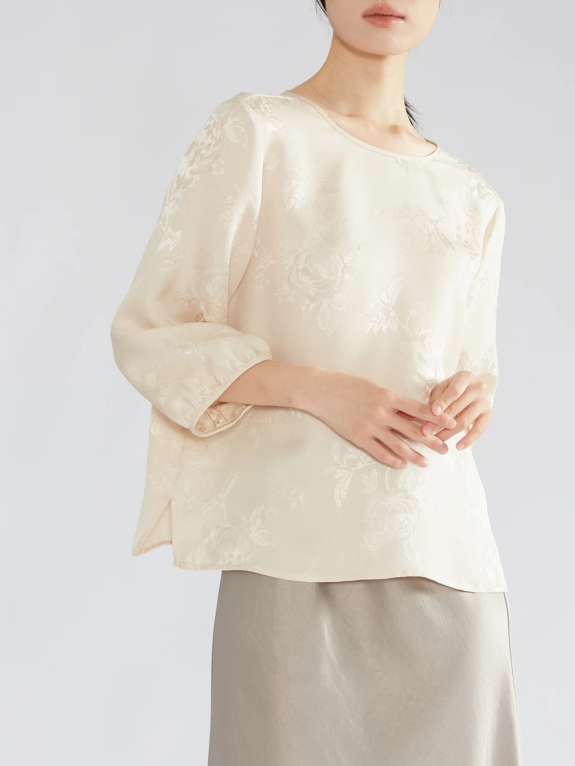 

THQUE Silk Casual Sle round Ne Seven Sve Women's irt Loose Fit Silk Classic Pattern Summer Faion Top