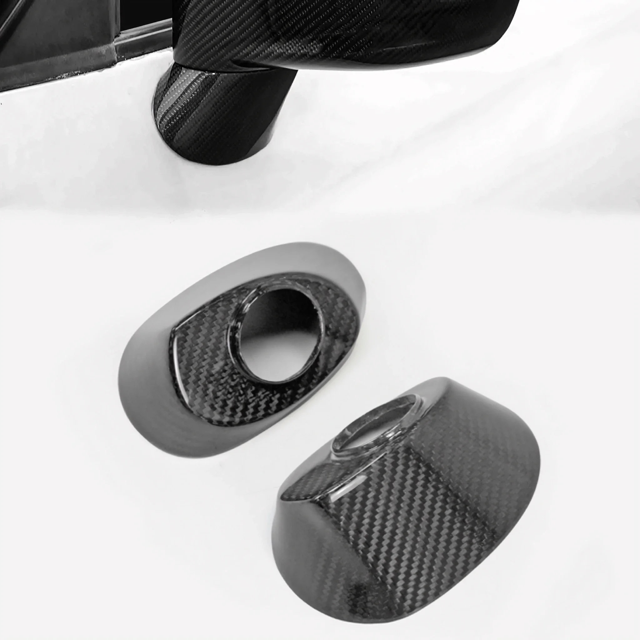 

For R35 GTR 08-17 Side Mirror Decoration Carbon fiber R35 GTR 08-17 side mirror decoration