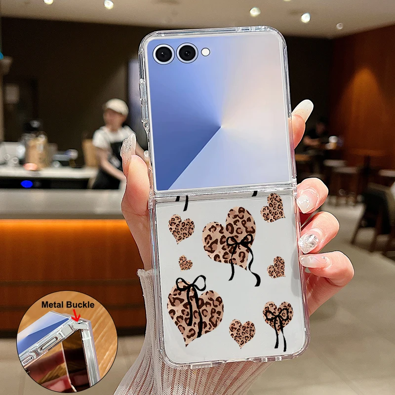 Custodia morbida per telefono in TPU per Samsung Galaxy Z Flip 7 FE 6 5 4 3 5G Flip7 Flip6 Flip5 Cover pieghevole stampata con cuore d'amore con stampa leopardata