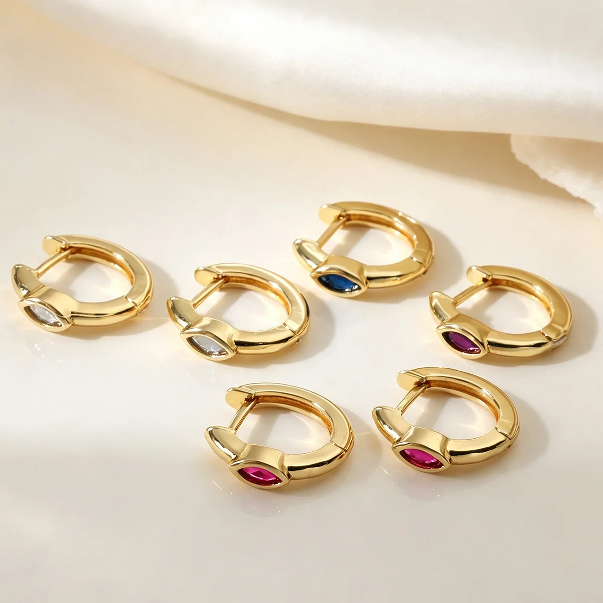 GANPUP Glänzende Zirkon-Augen-Creolen für Damen, Modische Neue Ohrpiercing-Schmuckstücke, Geschenk für Party und Hochzeit – Detail 2