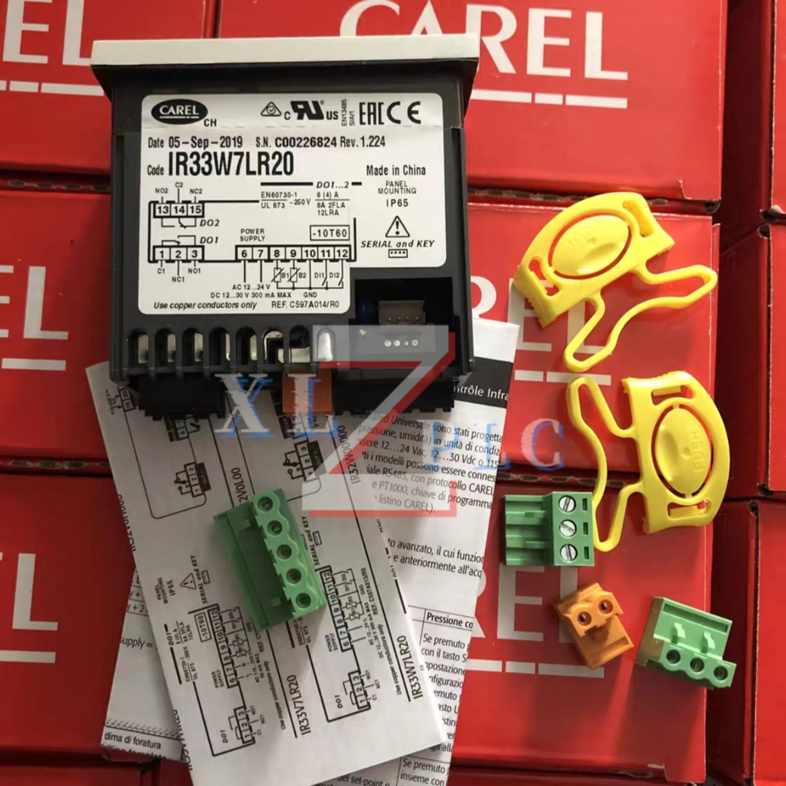 

Temperature controller IR33V7LR20 IR33W7HR20 IR33W7LR20 new in stock