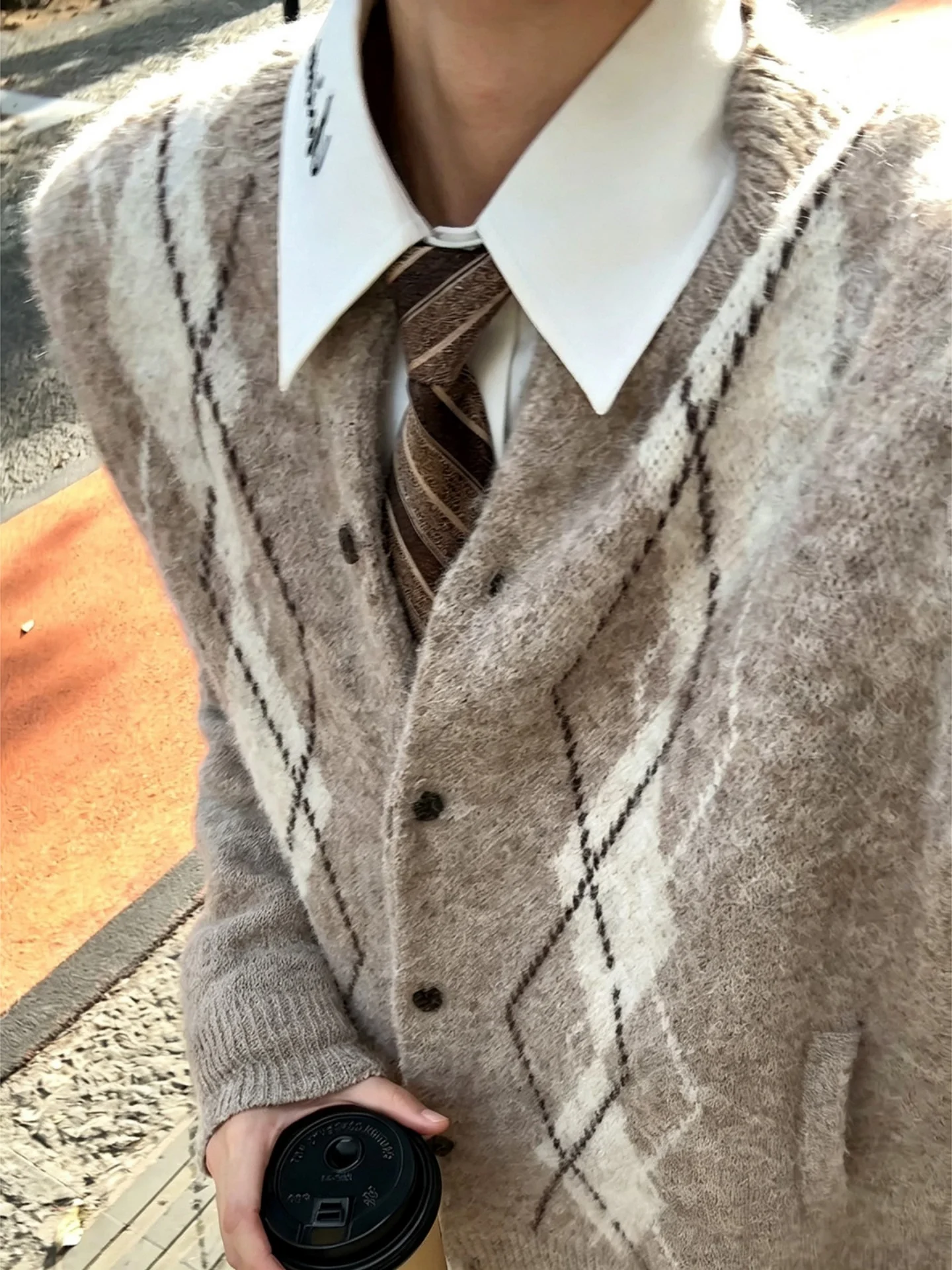 Retro Lazy Style round Neck Knitted Open Cardigan Men Women Spring Autumn Color Block Diamond Grid Loose College Style Sweate...