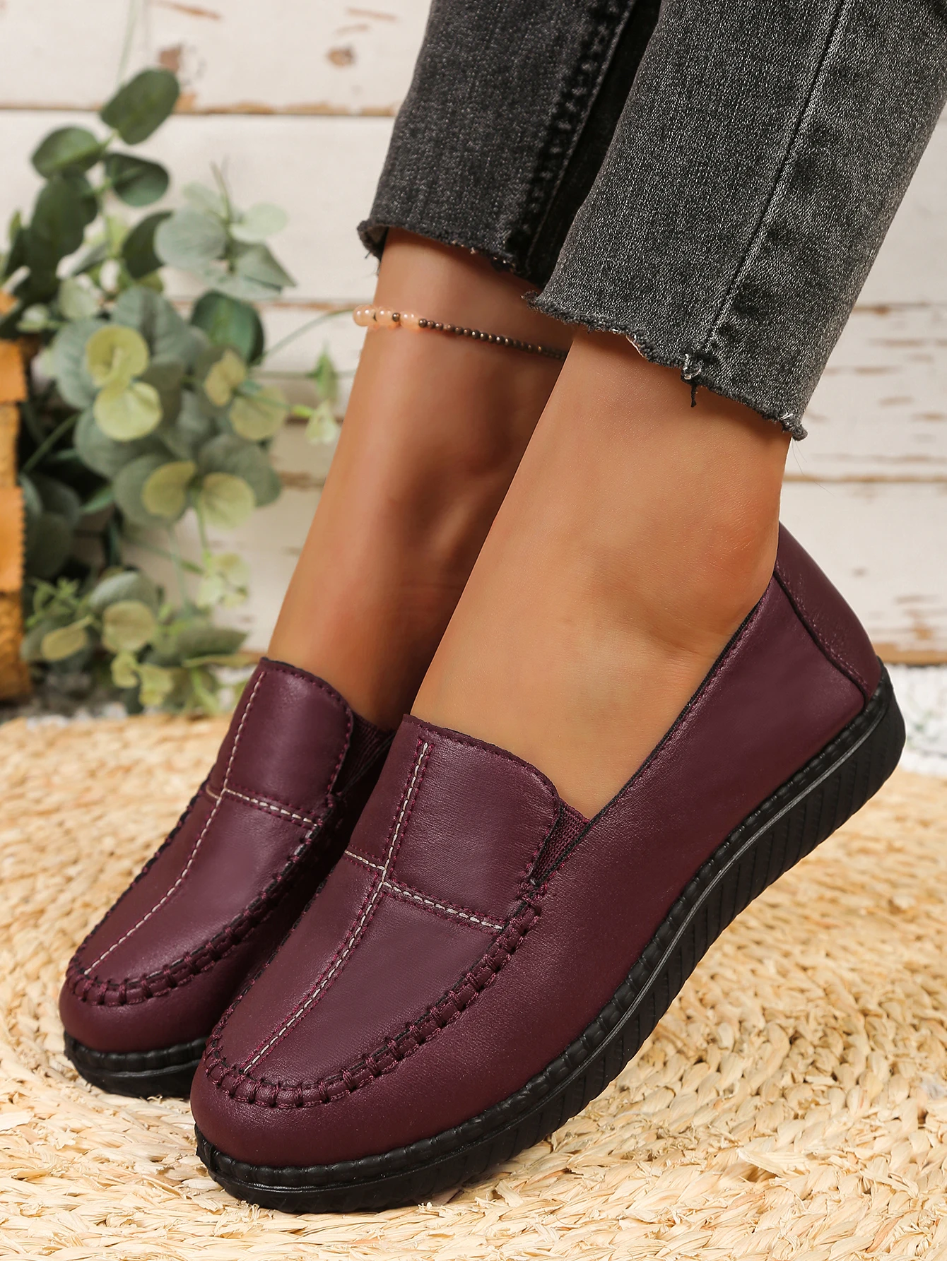 Damen-Loafer mit chinesischem Knoten, Slipper mit Blumenmuster, bequeme, rutschfeste PU-Sohle, lässige Alltagsschuhe für ältere Mütter – Detail 20
