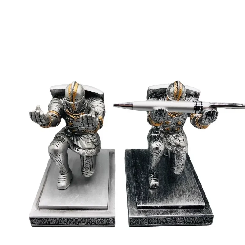 2025 Shield Knight Pen Holder Executive Soldier Knight Pen Holder Silver Iron Black Knight Resin Decoration