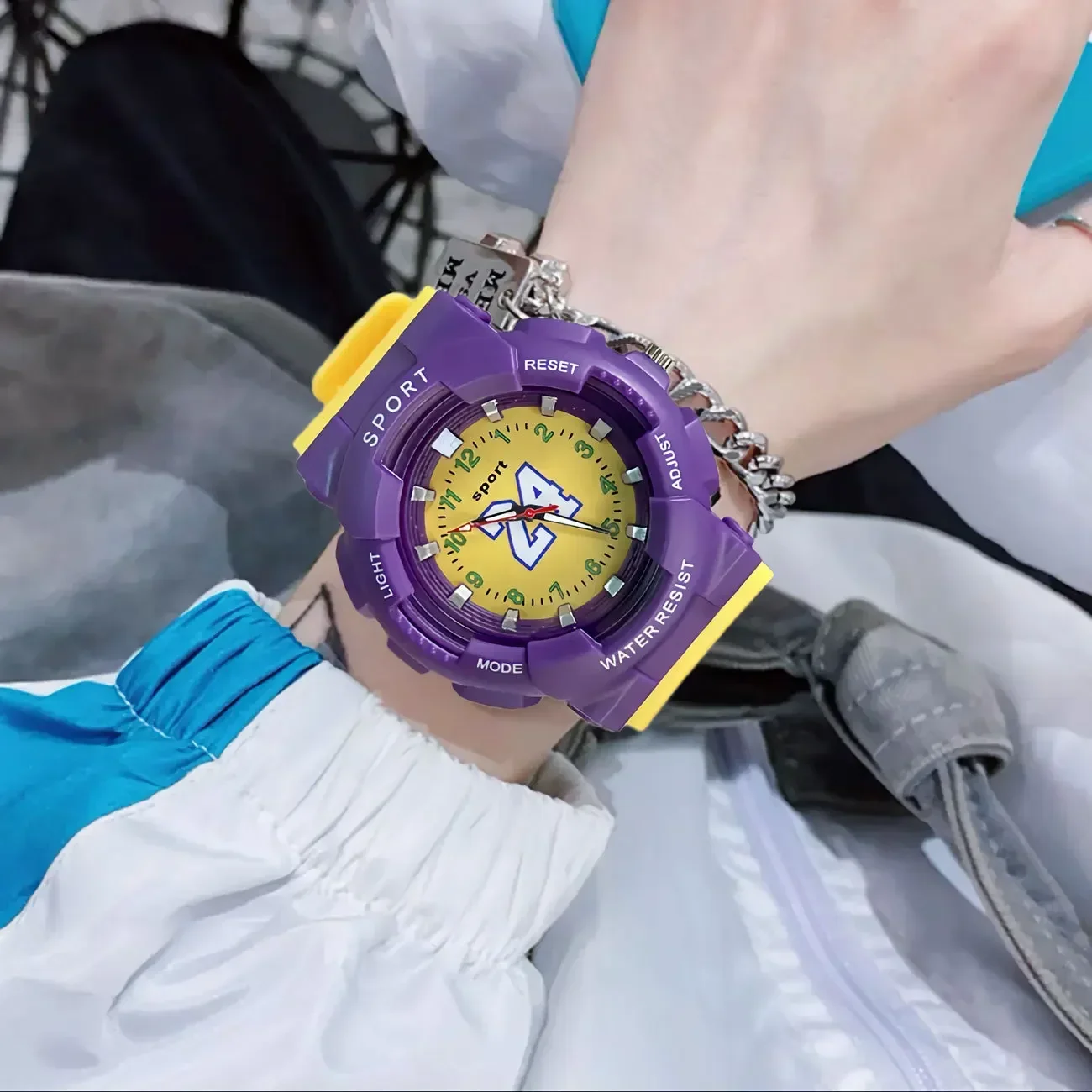 

NEWWatch для мальчиков и средних классов, трендовые спортивные часы с указателем, баскетбольные кварцевые часы