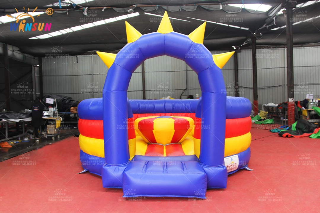 カスタマイズ可能なインフレータブル馬上槍試合場（スティック＆ヘルメット付き）業務用レンタル屋外遊具