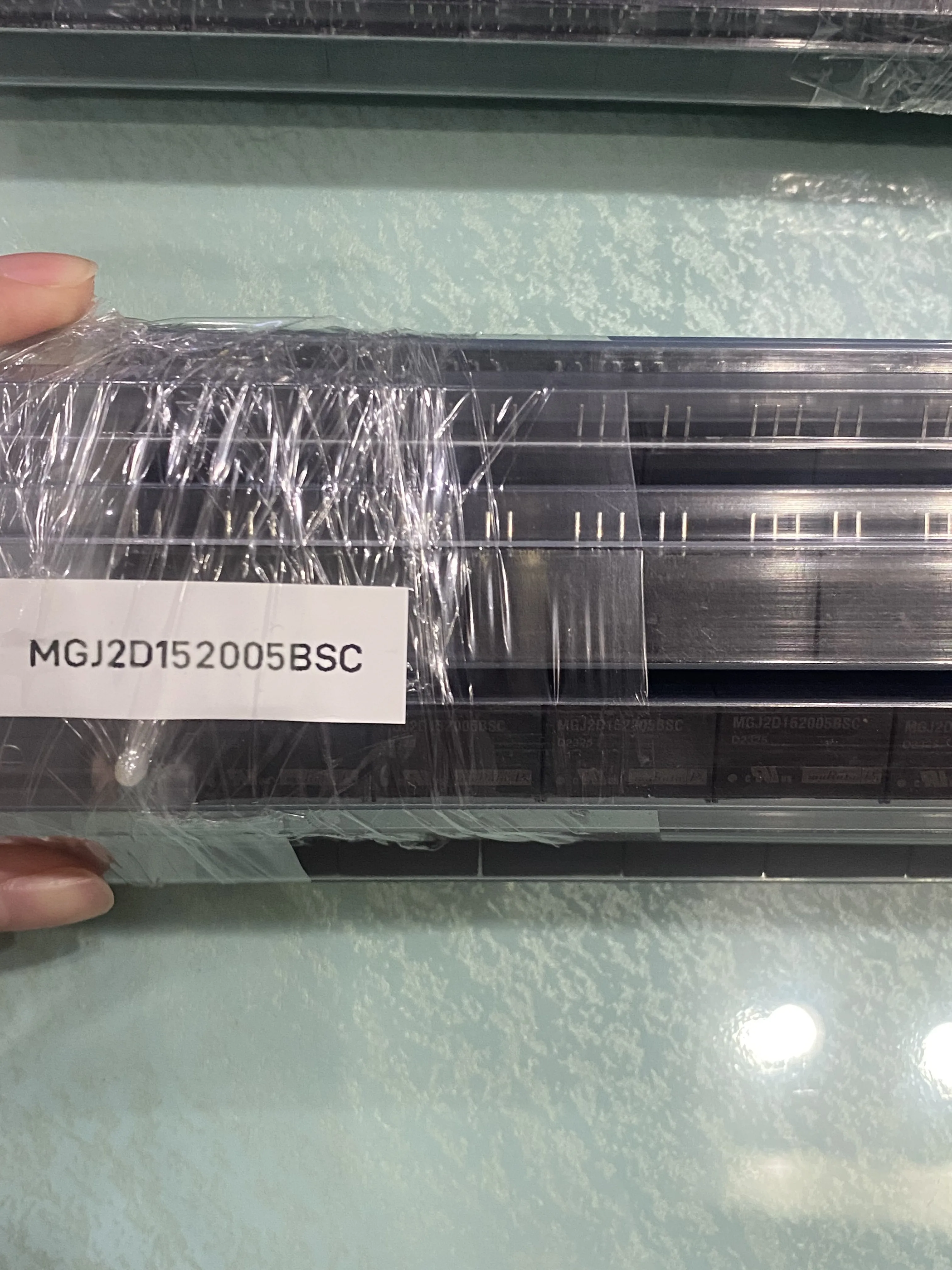 Brand new 2PCS MGJ2D152005BSC