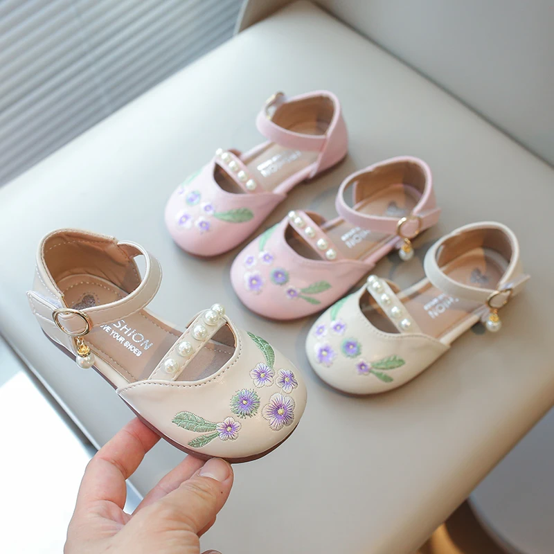 Meisjes Casual Schoenen Kids Flats Nationale Etnische Borduurbloemen Met Parels Kralen Prinses Lieve Mode Kinderen Feestschoenen