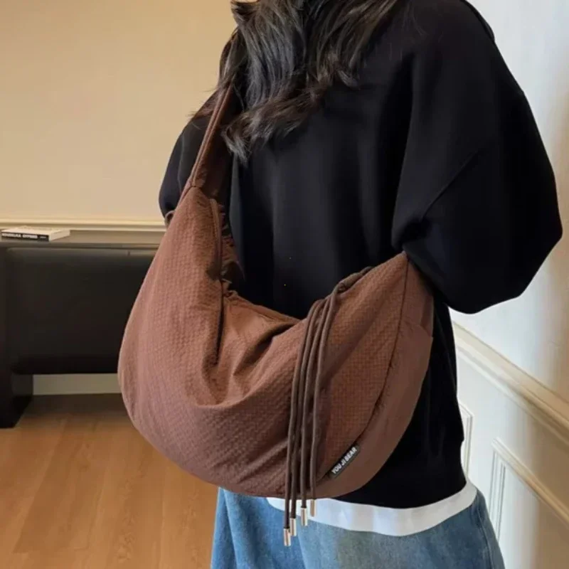 New Comfortable and Versatile Texture Hobo Bags Women Crossbody Bags Large Capacity Lightweight Casual Storage Bags Fashionable