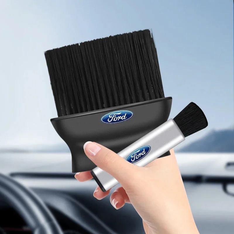 Car Interior Center Console Clean Tool Dust Removal Brush For Ford Focus Mondeo Kuga Fiesta MK7 Escort Explorer Edge 4 MK2 MK4