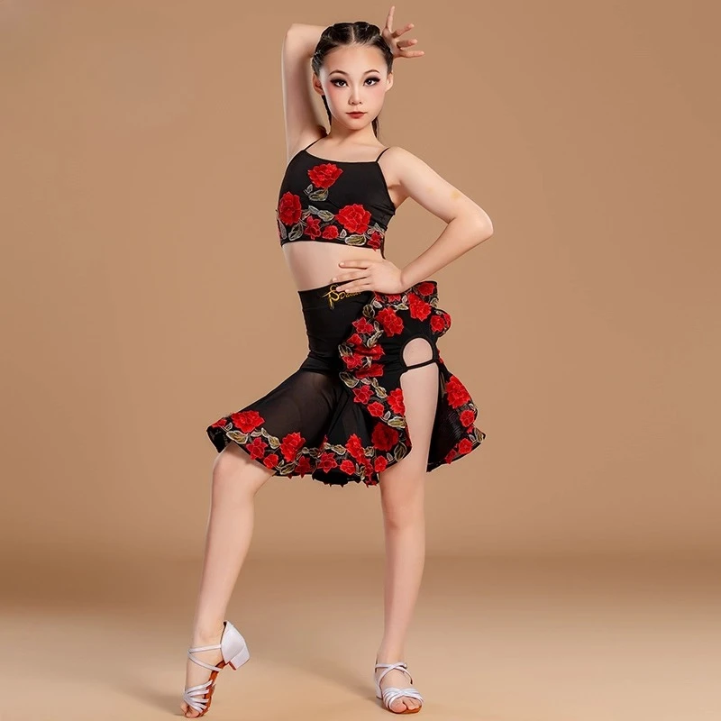 Robe de danse latine professionnelle pour filles, tenue d'été en dentelle brodée de style ethnique, col licou, tenue d'entraînement, nouvelle collection