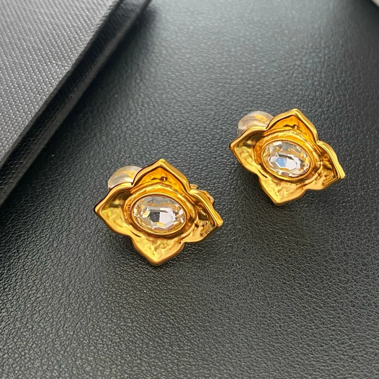 New Jewelry & Accessories Vintage Style High-Quality Diamond-Shaped Flower Ear Clip Earrings For Women's Parties & Gifts