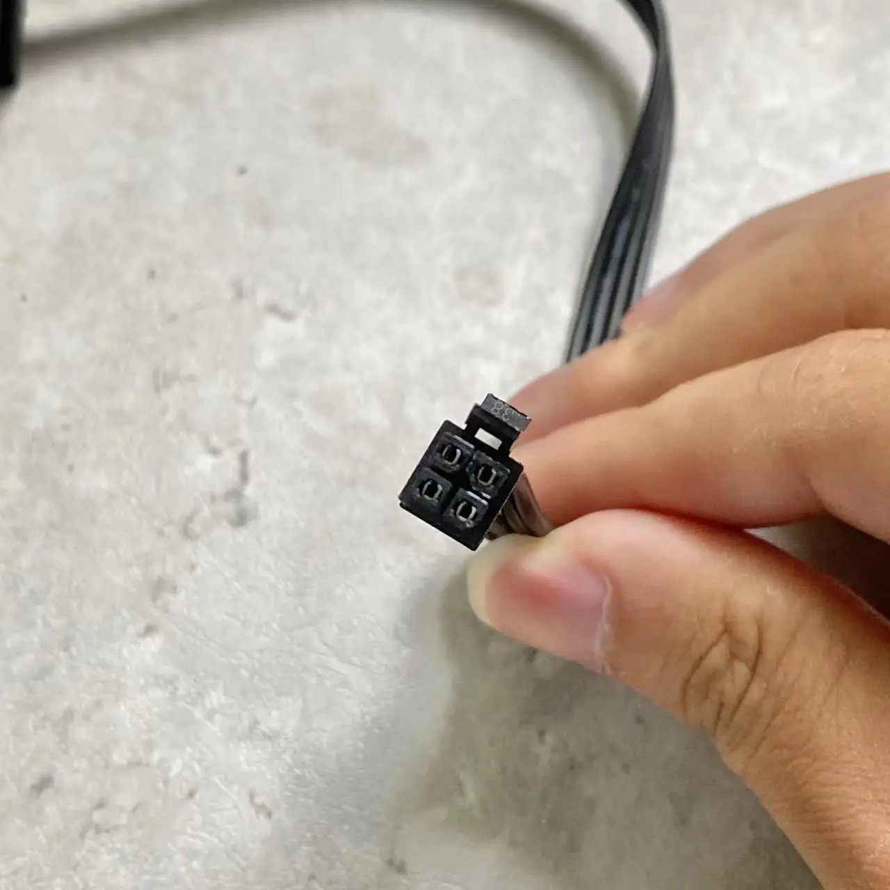 Untuk Lenovo Papan Utama Antarmuka Kecil 4Pin Ke Dua SATA SSD Kabel Catu Daya 1Pc 45CM Kabel MINI 4 Pin Putar 2 SATA Catu Daya