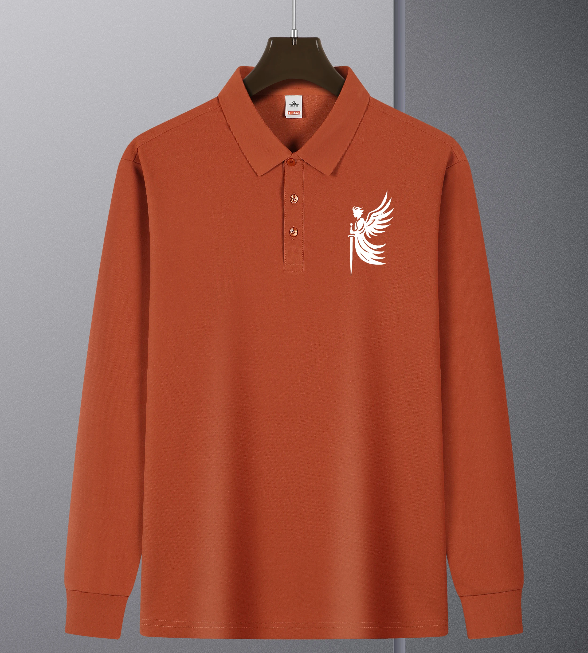 الصبي مع أجنحة عقد السيف طباعة عكس قميص بولو الذكور أساسيات قمصان عادية الخريف في الهواء الطلق الملابس الناعمة للجنسين قمة جديدة