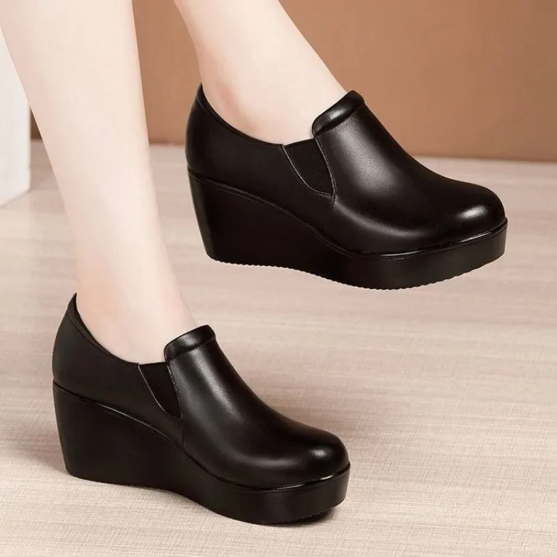 Wedges Shoes for Woman 2024 Trend Platform Boots Round Lady Pumps Female Black Swing Shoes Spring Autumn Mom Shoes Bota Feminina