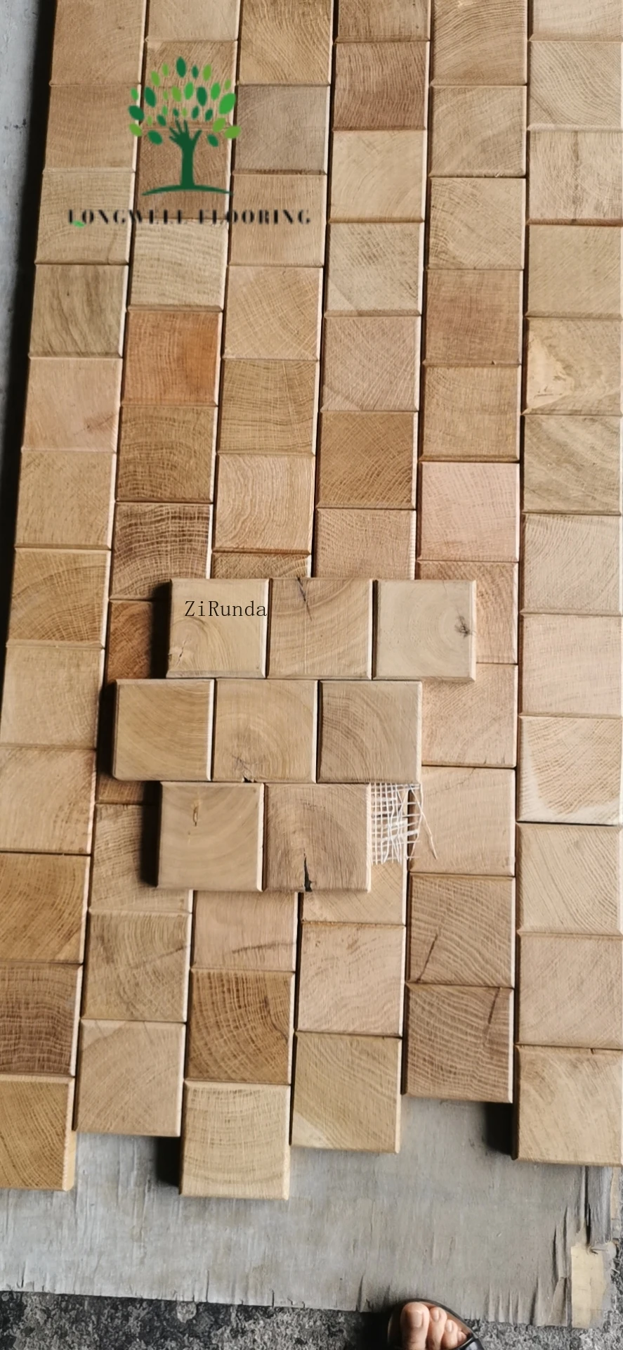 Customized version of solid oak hardwood flooring, oak mosaic pattern wallboard