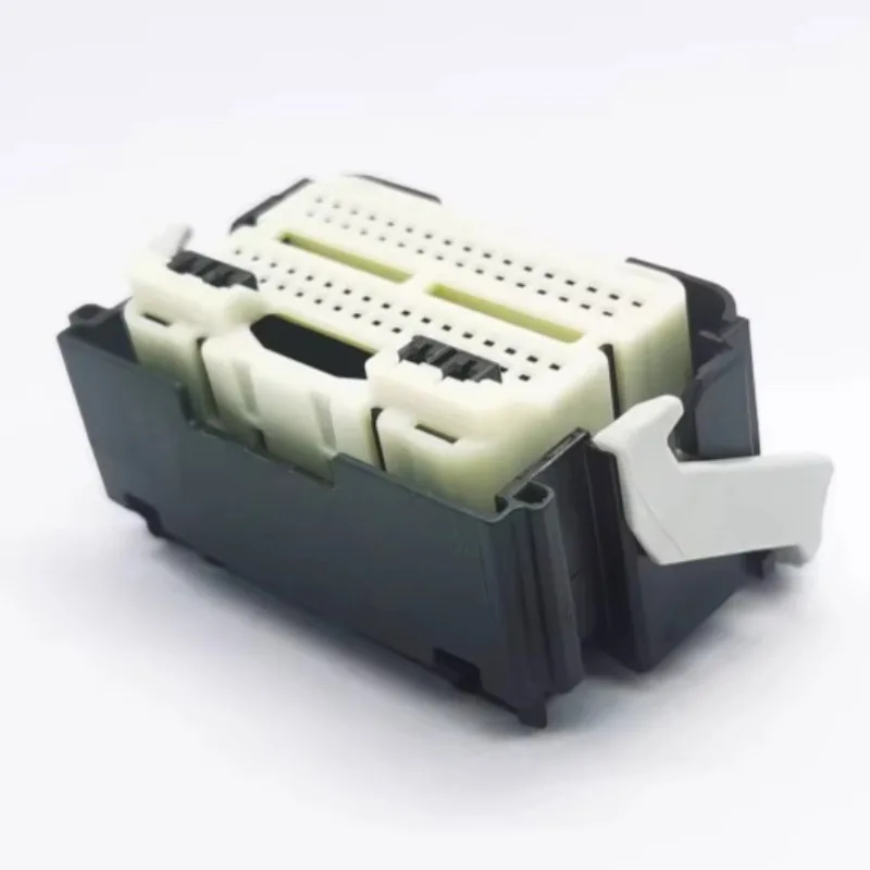 1438136-1 70 دبوس موصل سالب الإسكان، 0.64 مم و 1.5 مم محطة متوافقة، غلاف موصل كهربائي أصلي للأسلاك