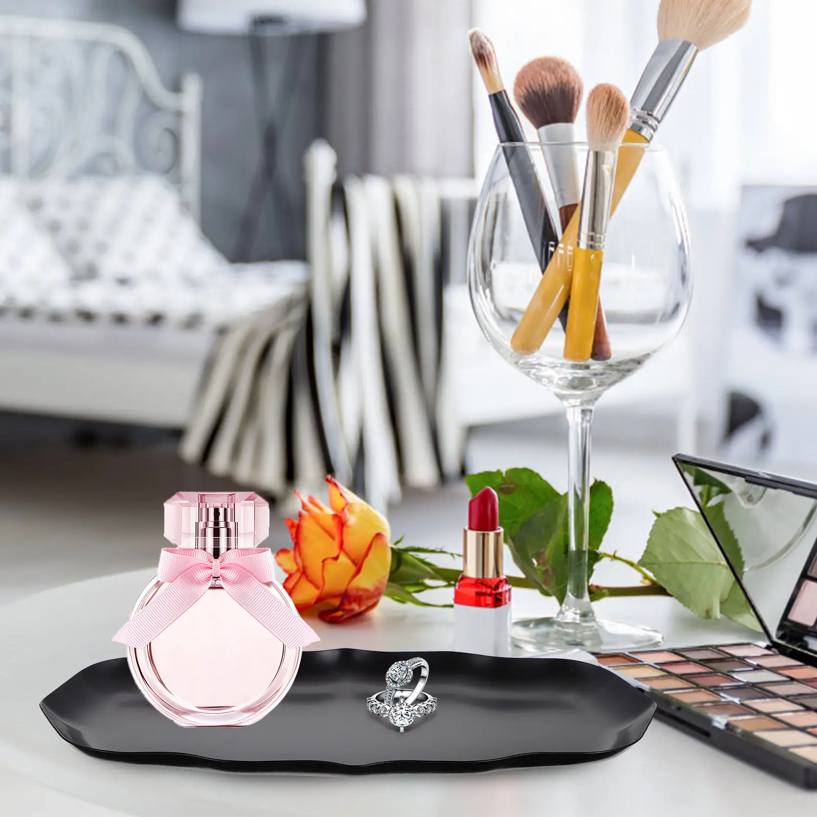 

2Pcs Metal Tray Jewelry Storage Stainless Steel Ring Dish for Desktop Home Organizer Decorative Jewelry Holder Trinket Plate