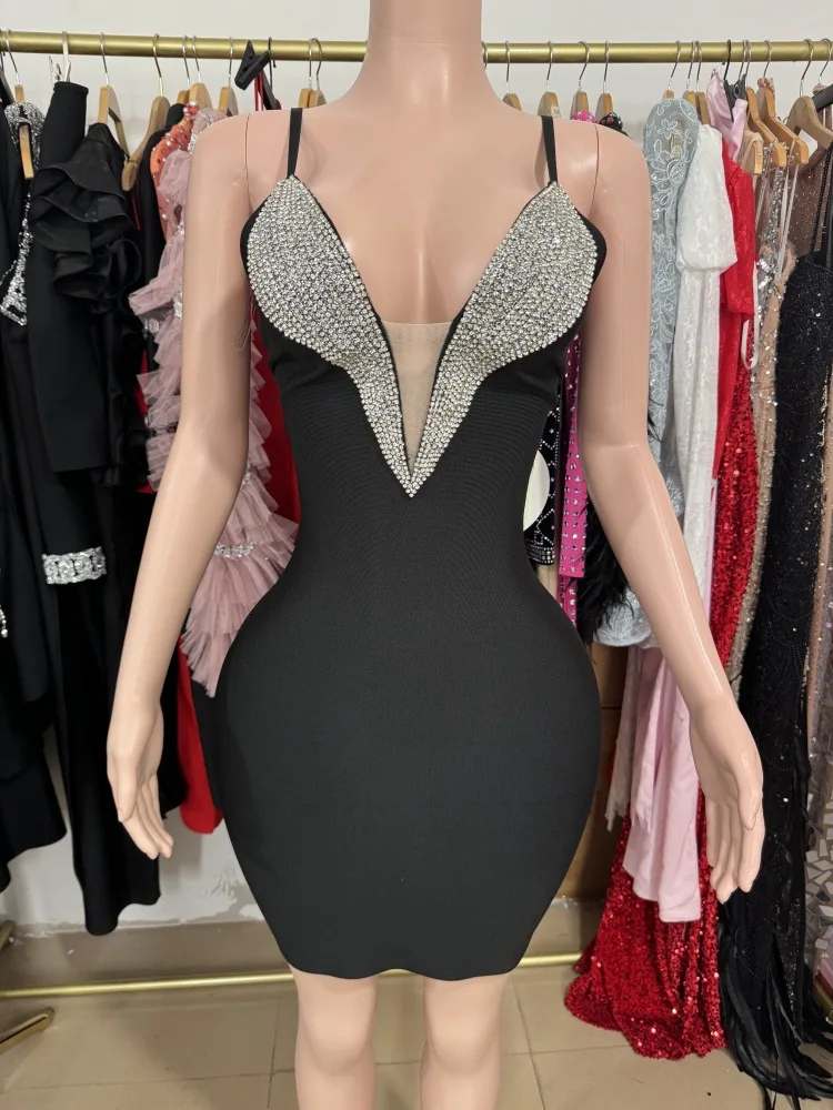 

2025 Women Celebrity Sexy Sleeveless Deep V Neck Diamonds Black Midi Bodycon Bandage Dress Elegant Evening Club Party Outfit