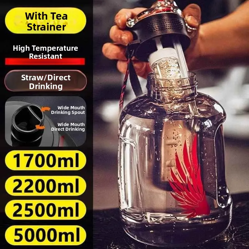 

Large Capacity Sport Water Bottle Men's Construction Site Space Cup Tea Cup Durable PC Material with Stainless Steel Straw
