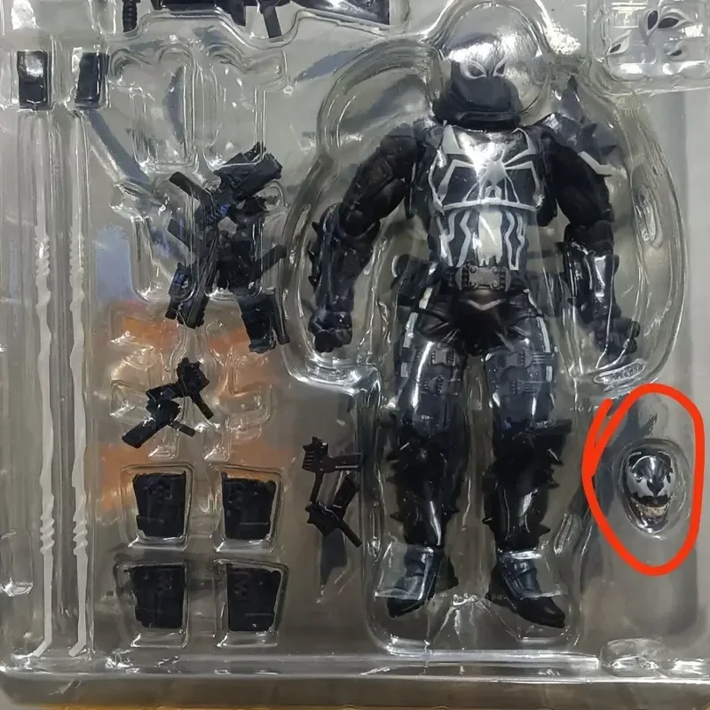 Marvel Agent Venom Action Figure Kaiyodo Revoltech Figurine Pvc Movable Collection Eugene Thompson Ko Model Toy Gfit