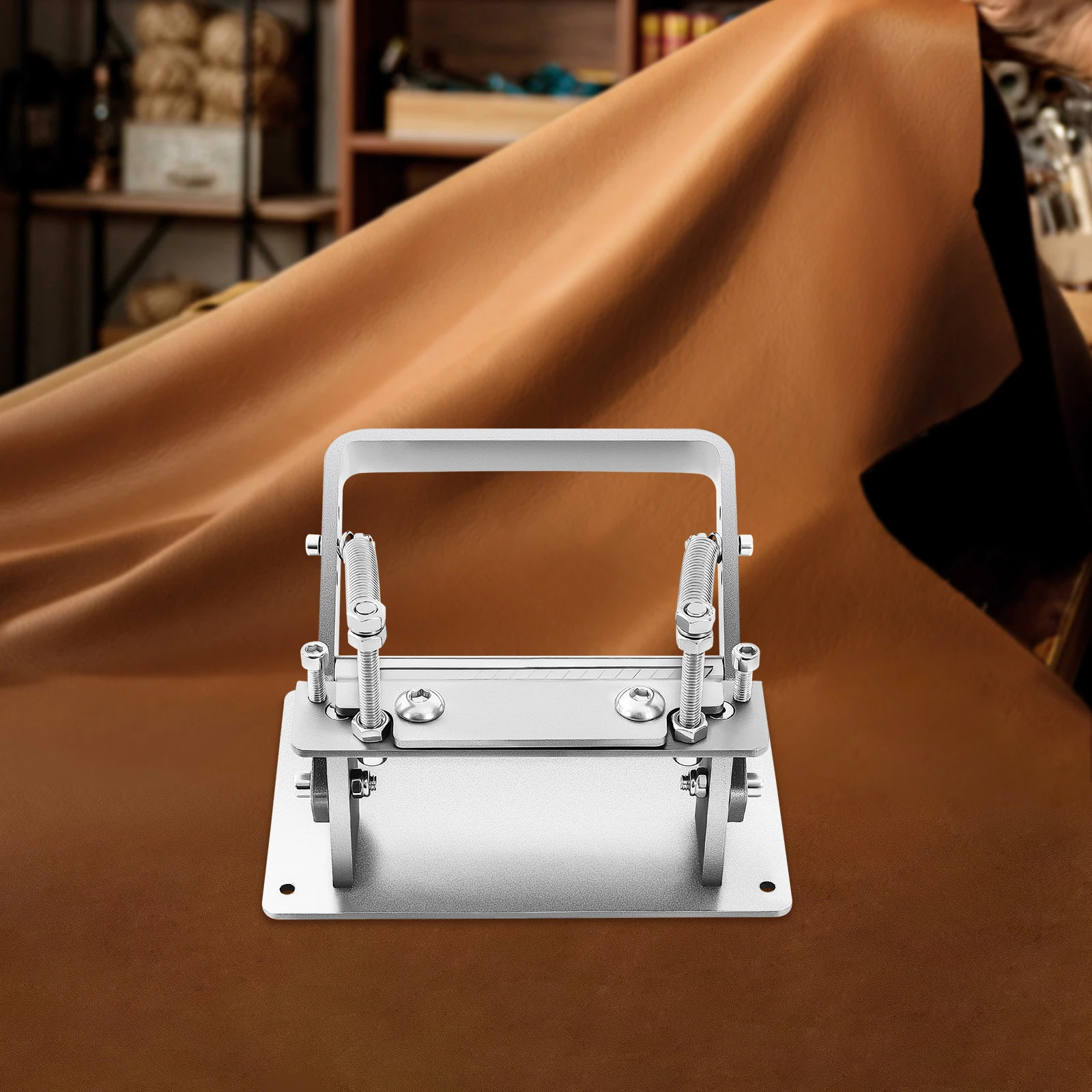 

Ручная машина и разделитель кожи премиум-класса — нержавеющая сталь 304, крепление на столешницу, ширина 10 см, регулируемая толщина 0,5-5 мм