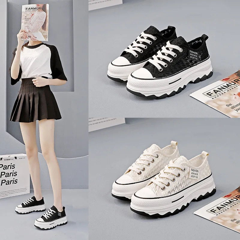 

Thick Soled Sponge Cake Canvas Shoes for Women Summer New Niche Design Breathable and Versatile Casual White Board Shoes