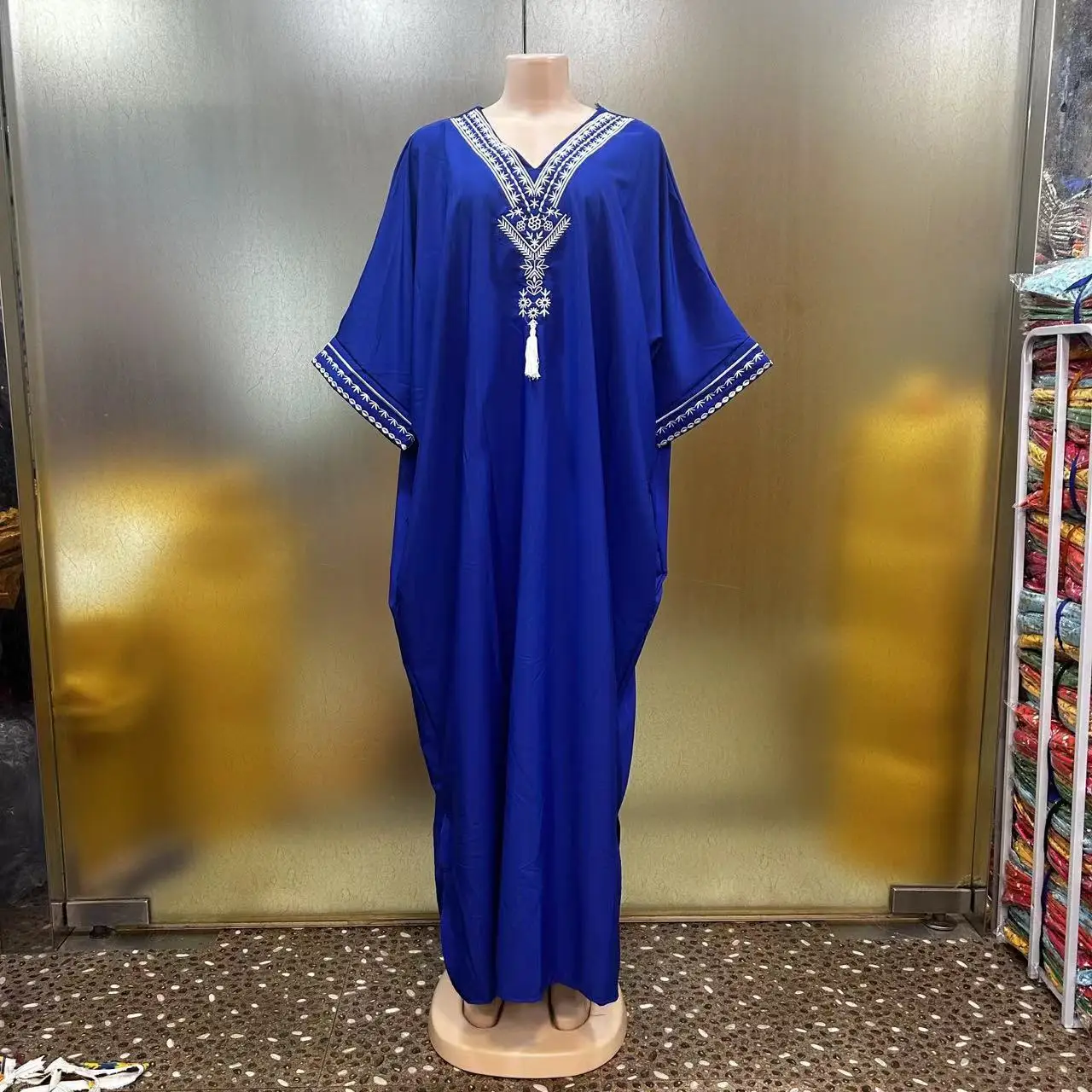 2025 موضة جديدة حار نمط متعدد الألوان أنيقة الرجعية لون نقي الربيع والخريف المطرزة الشرق الأوسط طويلة الأكمام فضفاضة Bubu الموسع رداء الأفريقي مسلم فستان نسائي غير رسمي