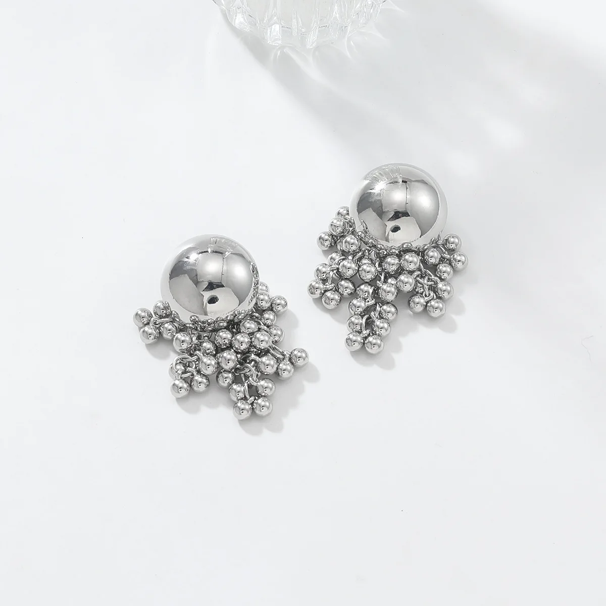 Exaggerated multi-layer fringed round earrings, women's cold wind niche earrings