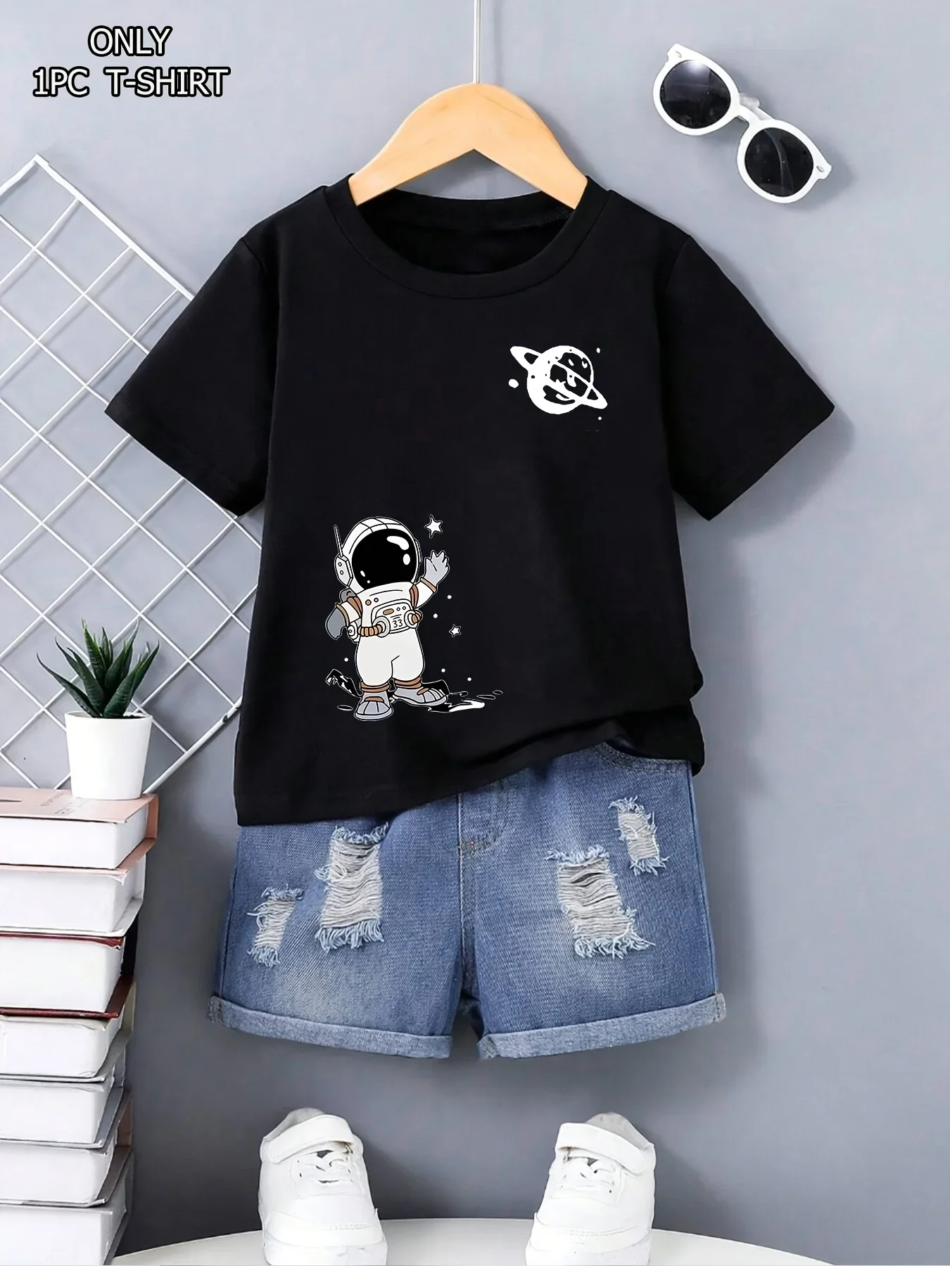 Brand Boys Cool Astronaut Space Print Round Neck Short Sleeve T Shirt Summer Casual Soft Kids Graphic Tee Gift